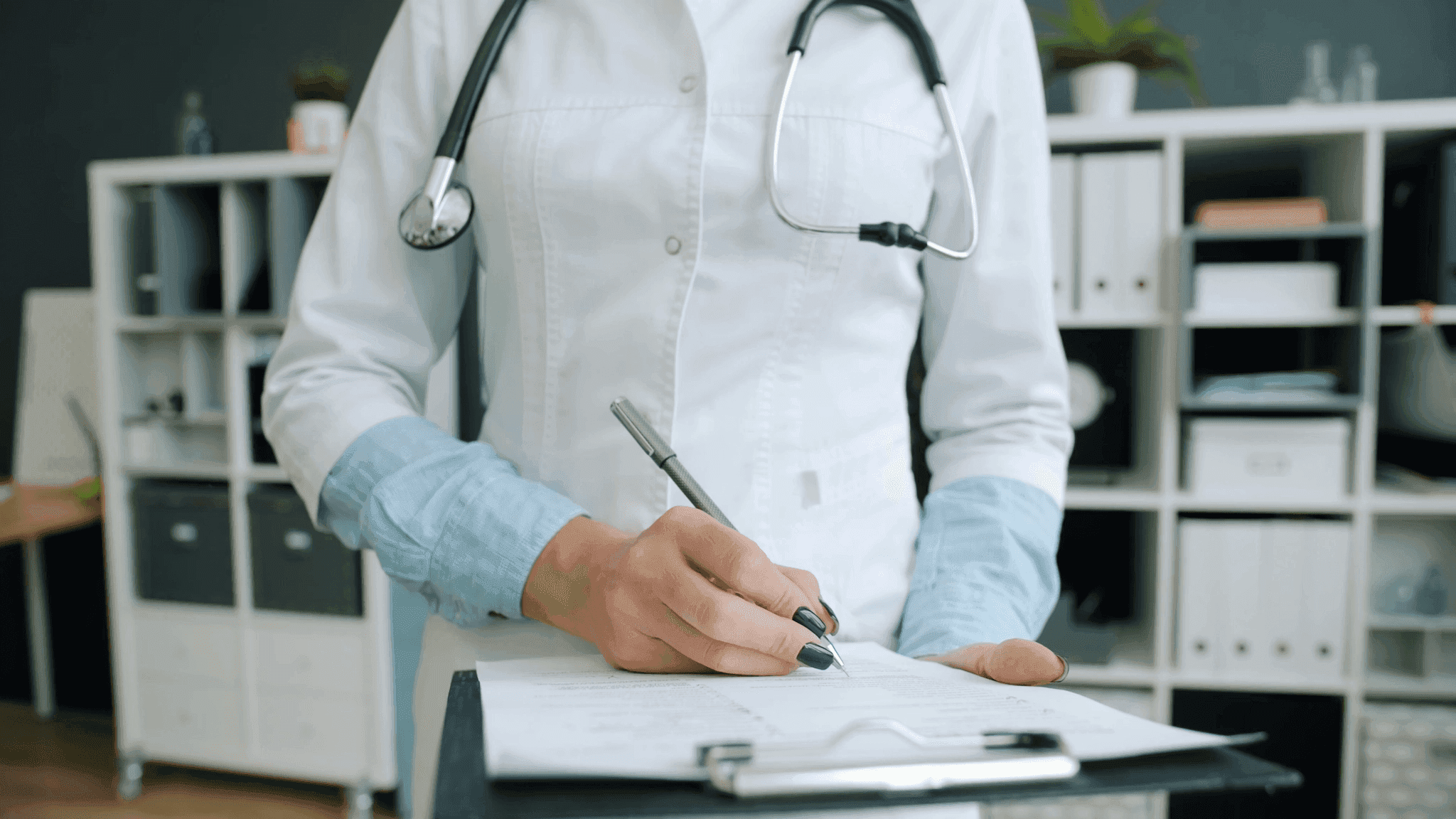 consultation medicale pour detecter un kyste