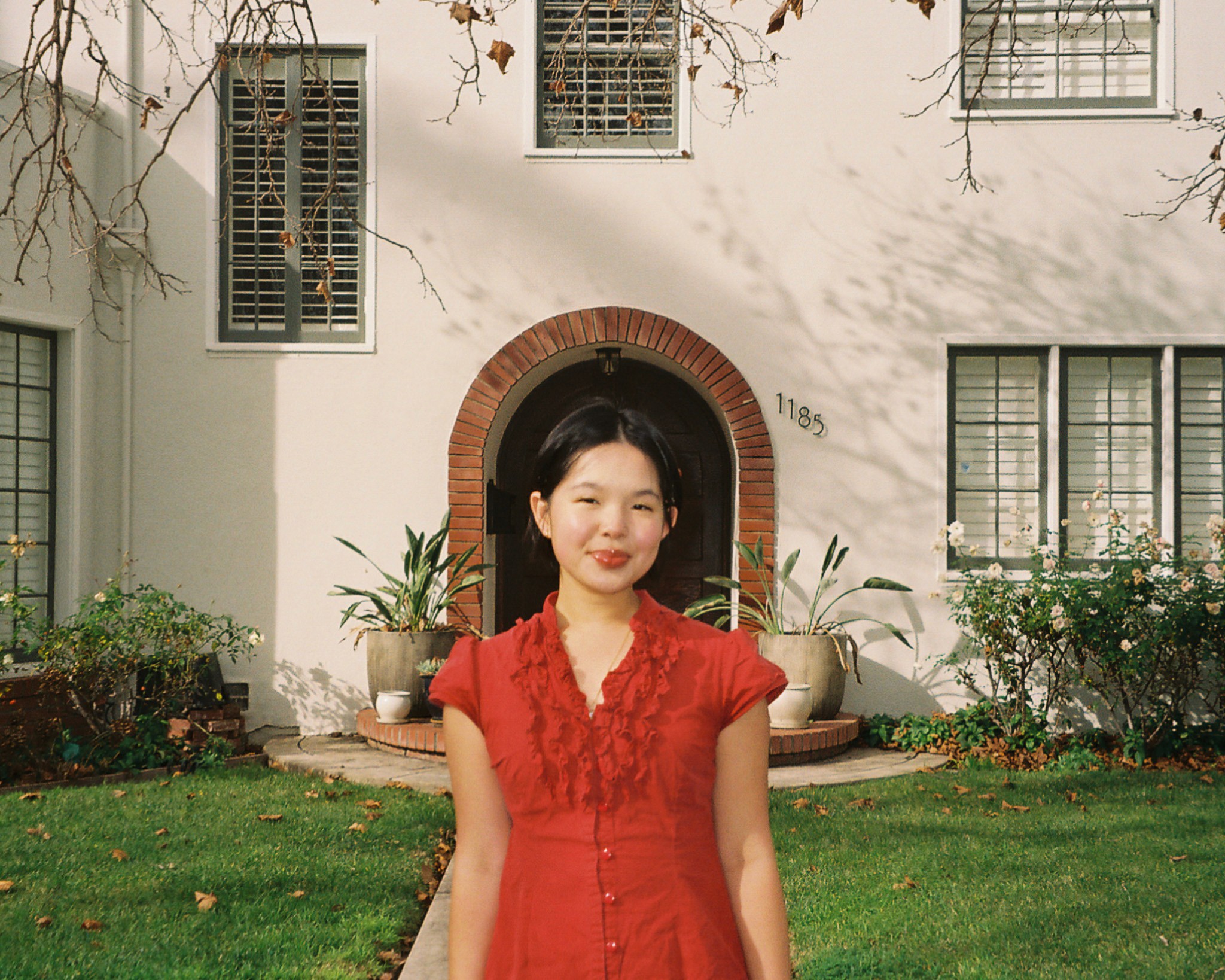 Suanna Zhong profile image for creative technologist and developer