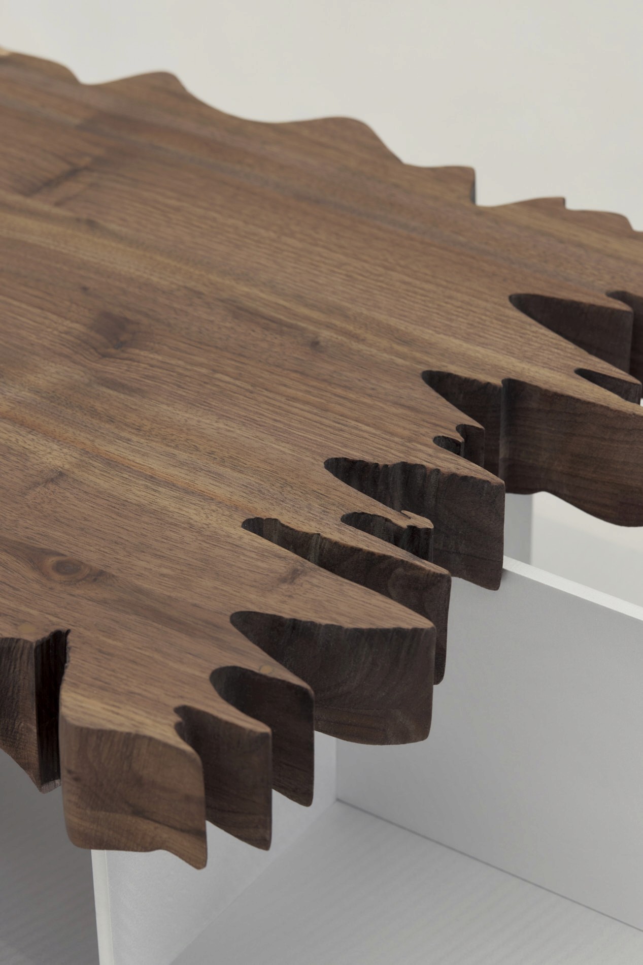 handcrafted-wood-texture-detail-on-audio-altar-top