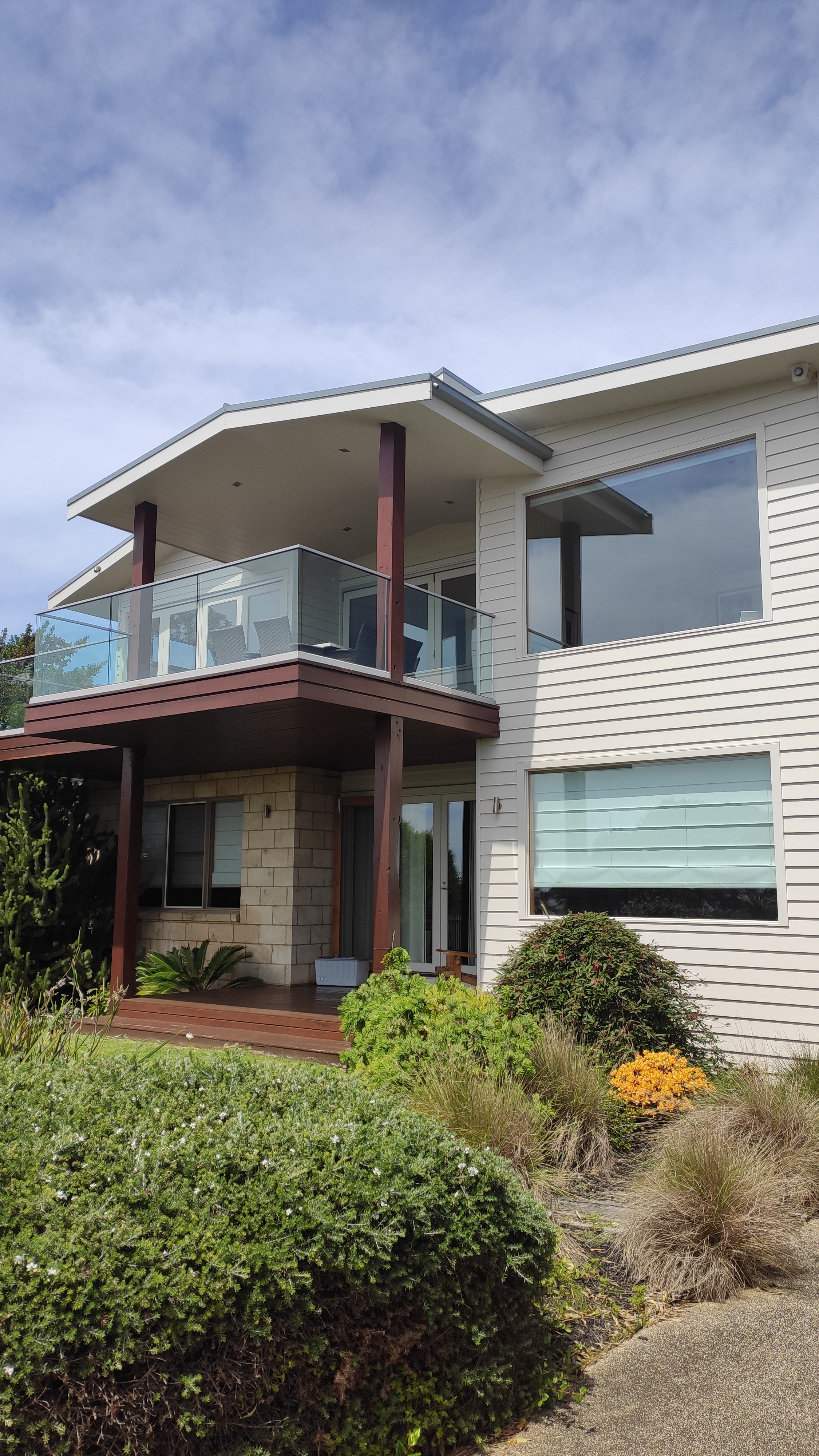 Dazzle Logo Creation