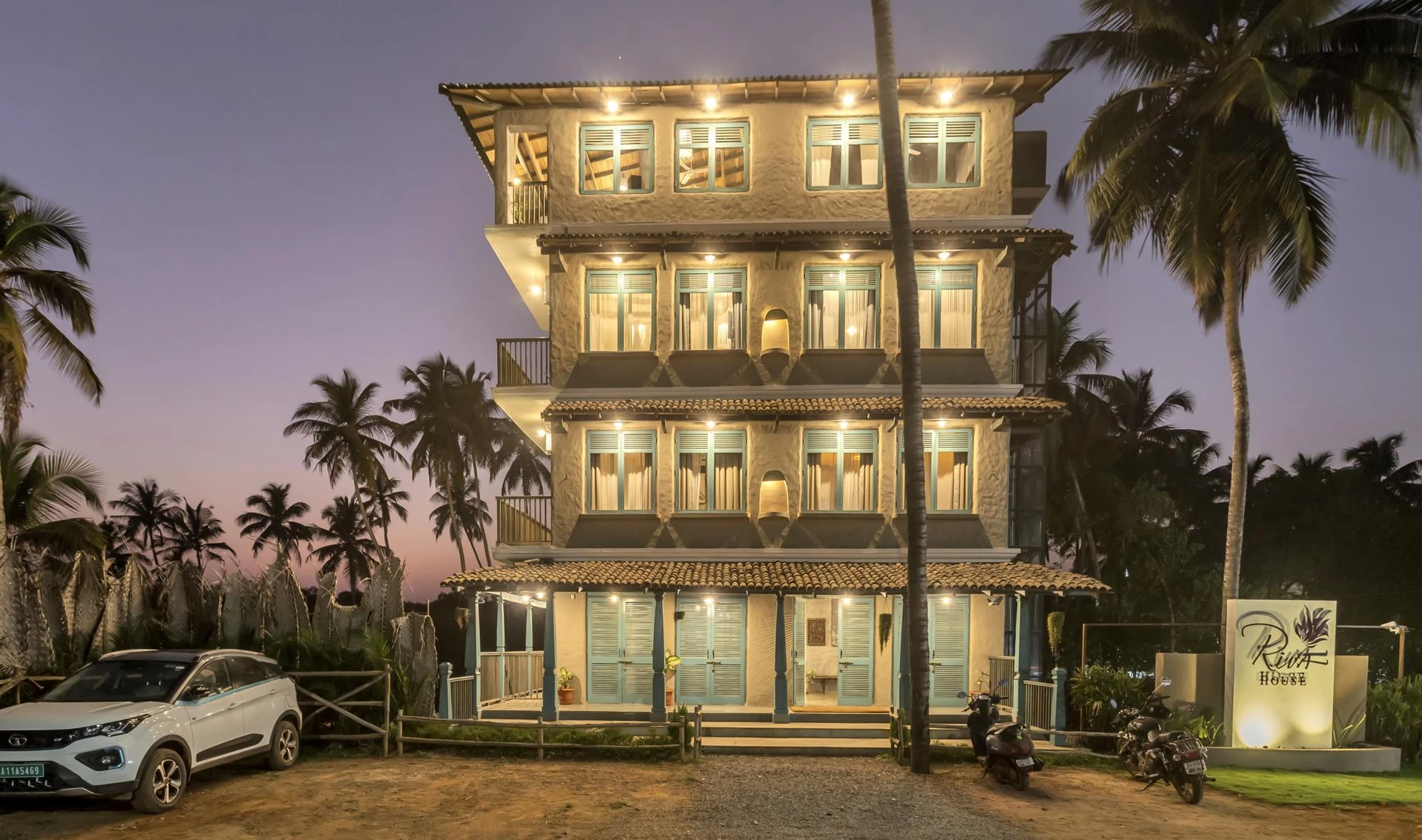 3 bhk villa in goa, villa with private pool, luxury villa