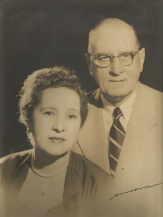 Ana and Vidal 1950's.jpeg
