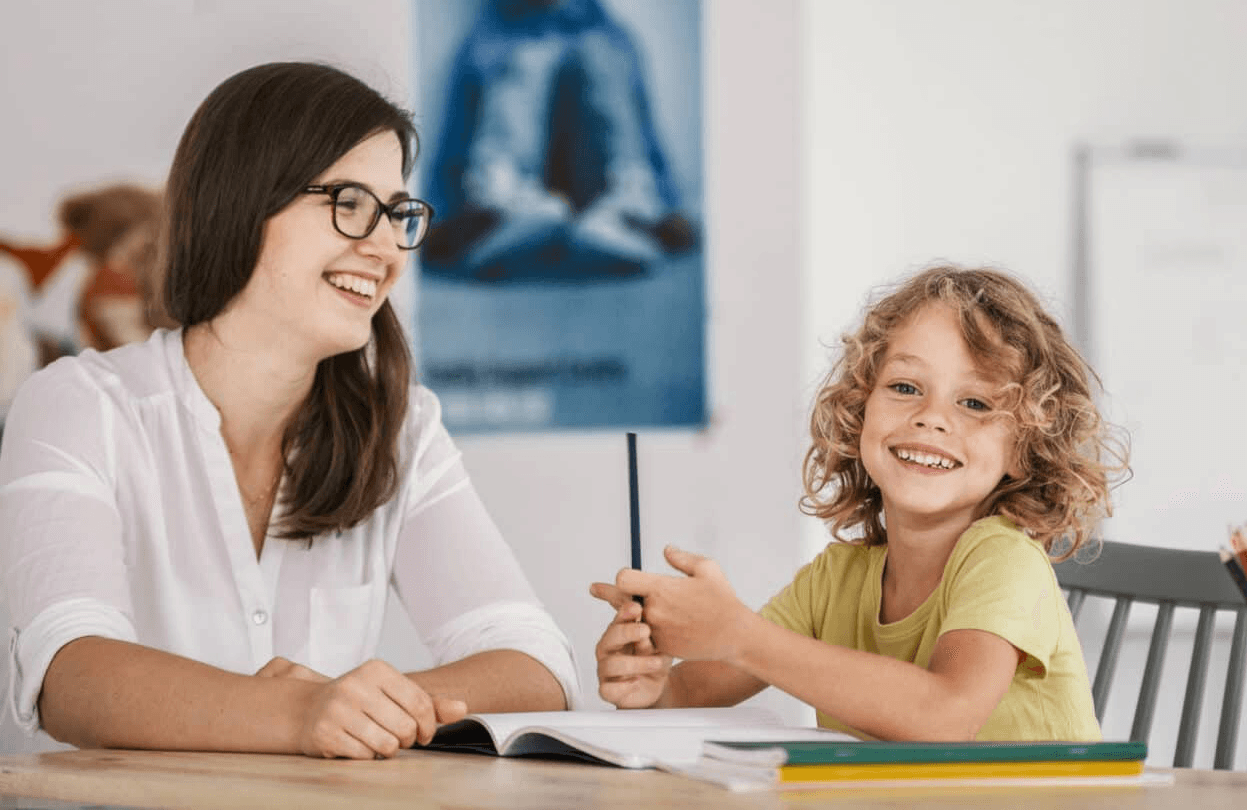 Job Schulassistenz in Brandenburg Förderung von Talenten bei Kindern mit Impulskontrollstörungen