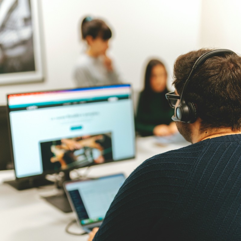 Contatta il team vendite di ubify