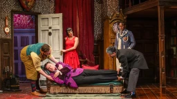 런던 더치스 극장에서 만나는 웨스트엔드 최장기 흥행 코미디, 연극 ‘더 플레이 댓 고즈 롱 (The Play That Goes Wrong)’