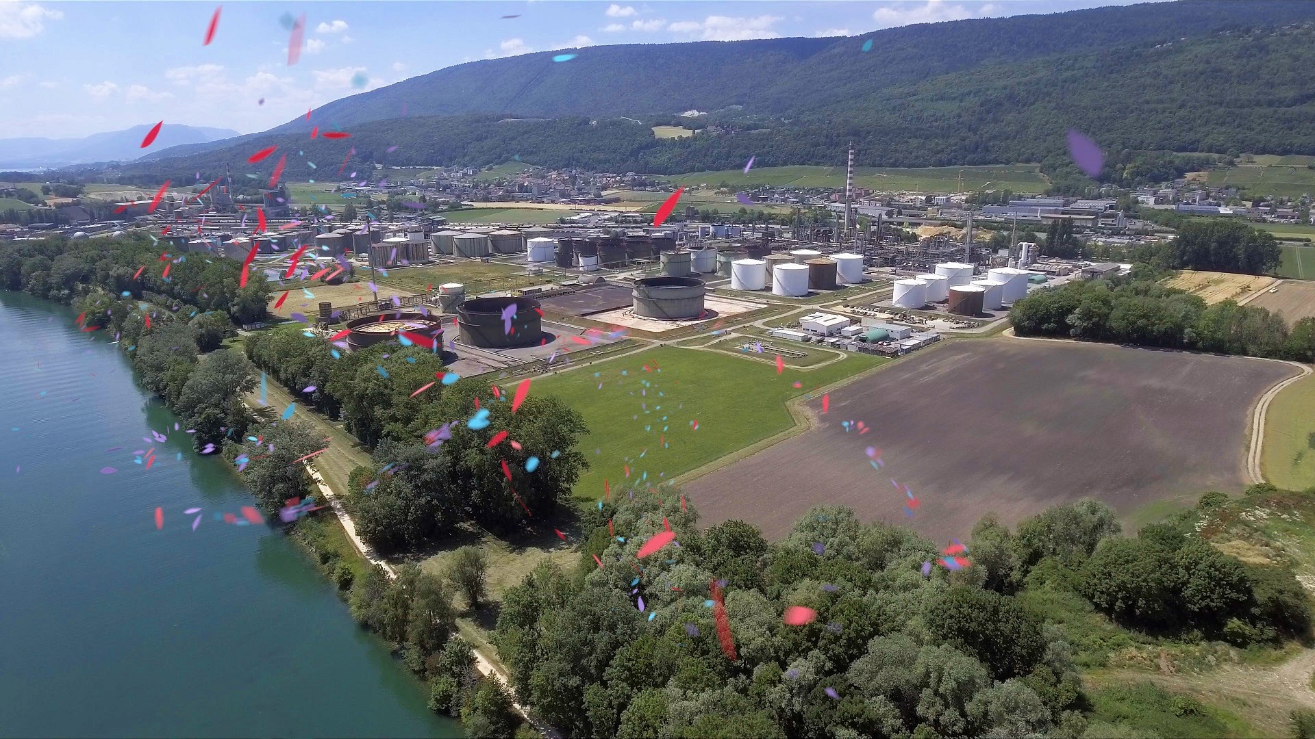 Varopreem 3d leaves floating above field forest motion design video production vfx