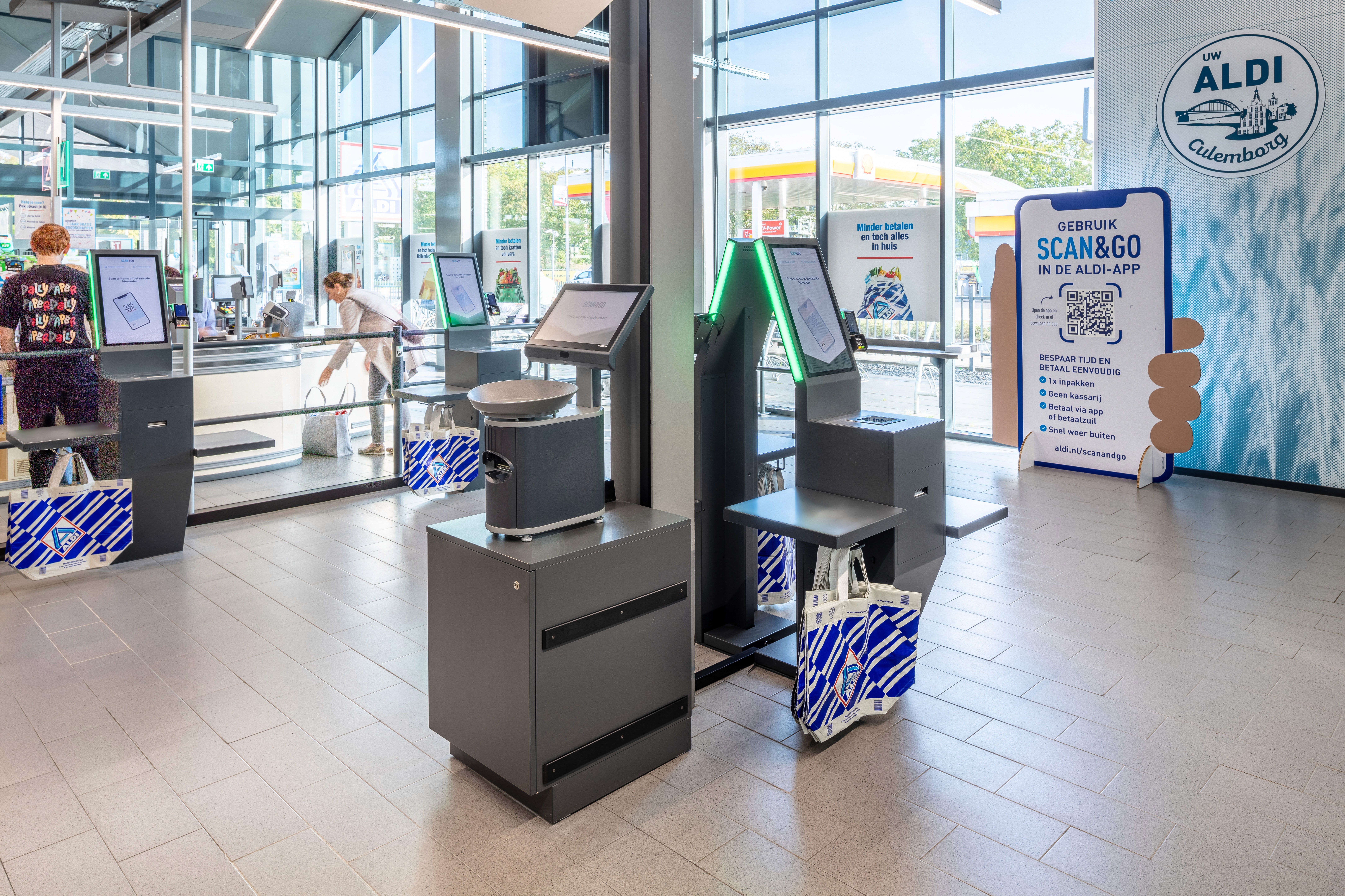 shopreme matrix self-checkout kiosk modular in-store checkout zone example