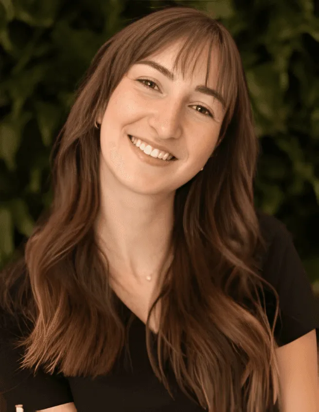 Taylor Gibson - Dental hygienist at Midtown Dental Studio on Eglinton in Midtown Toronto, Ontario