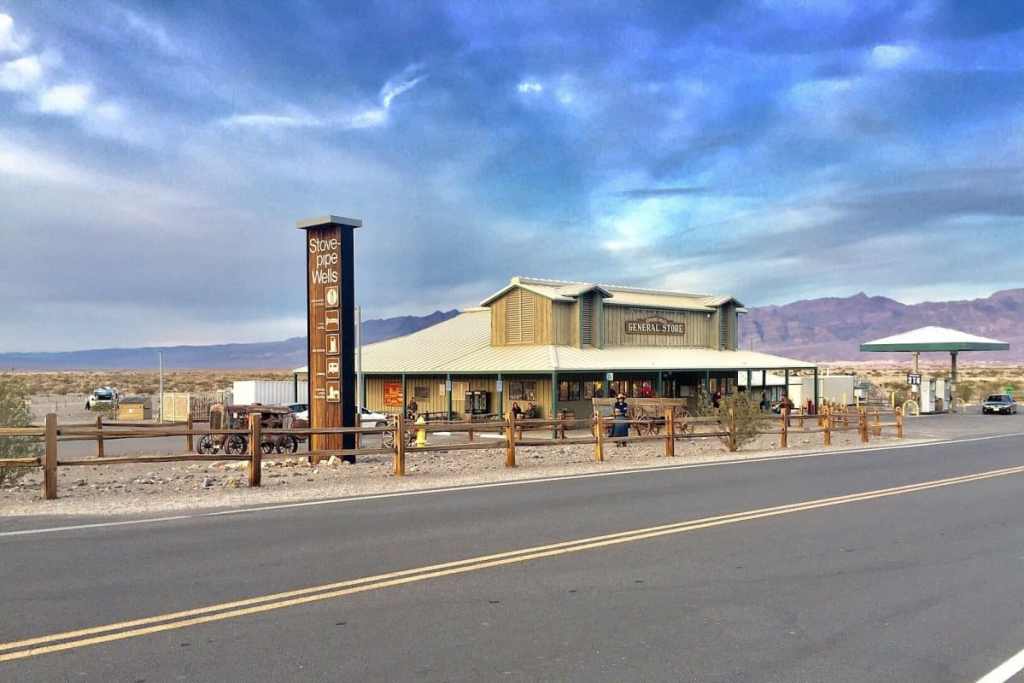 Stovepipe Wells Campground, Death Valley