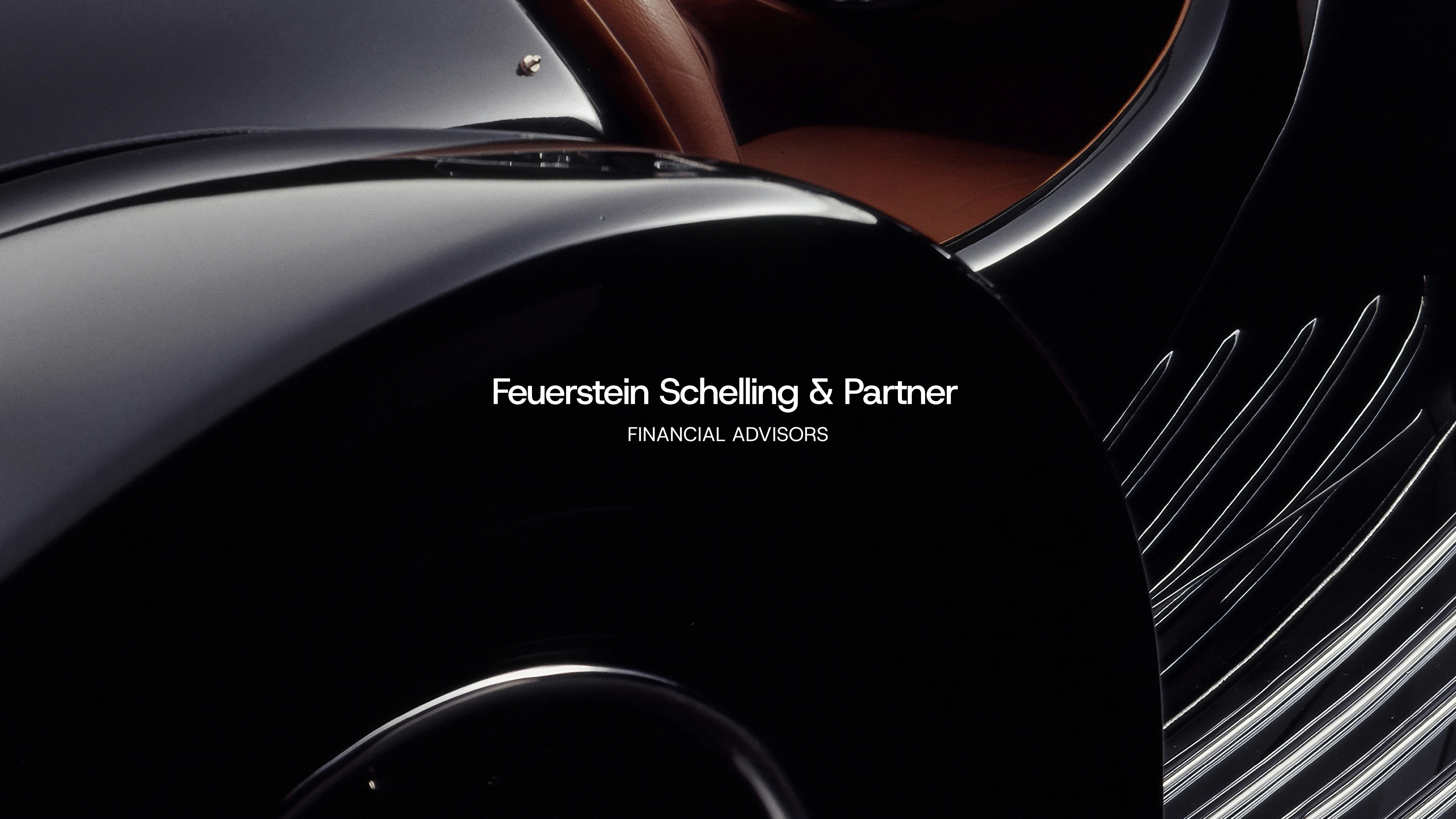 Batch.Works logo over a photo of a box of 3D printed objects