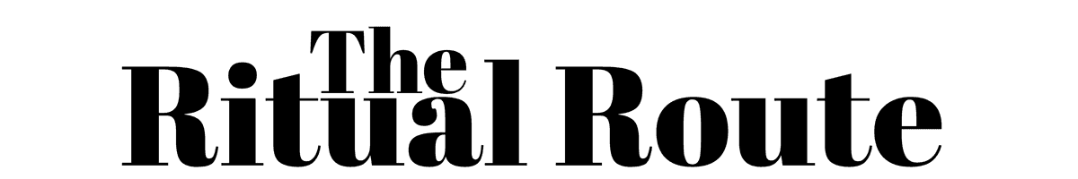 HerStrength Logo Image