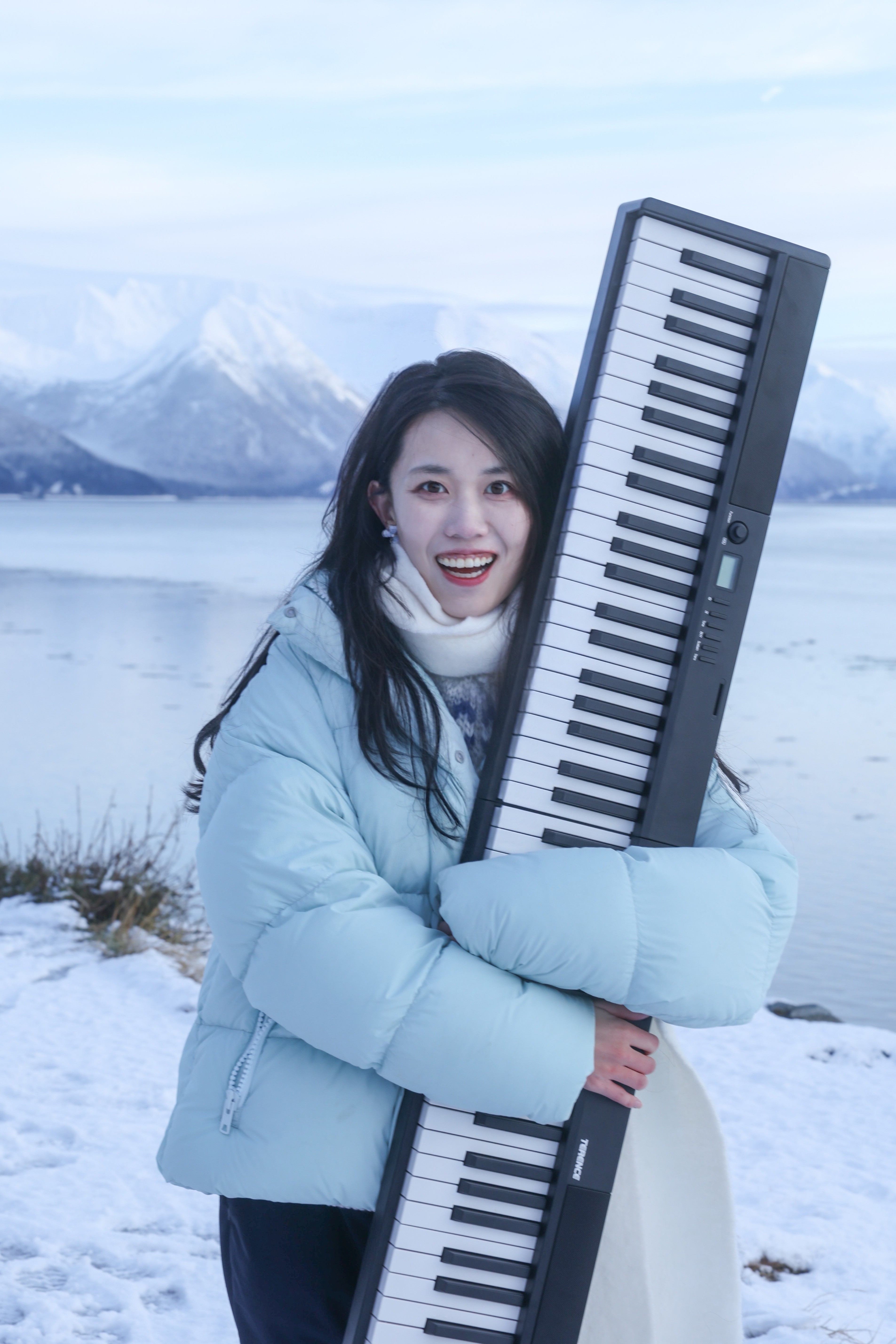 Photo of Hamza as a music producer