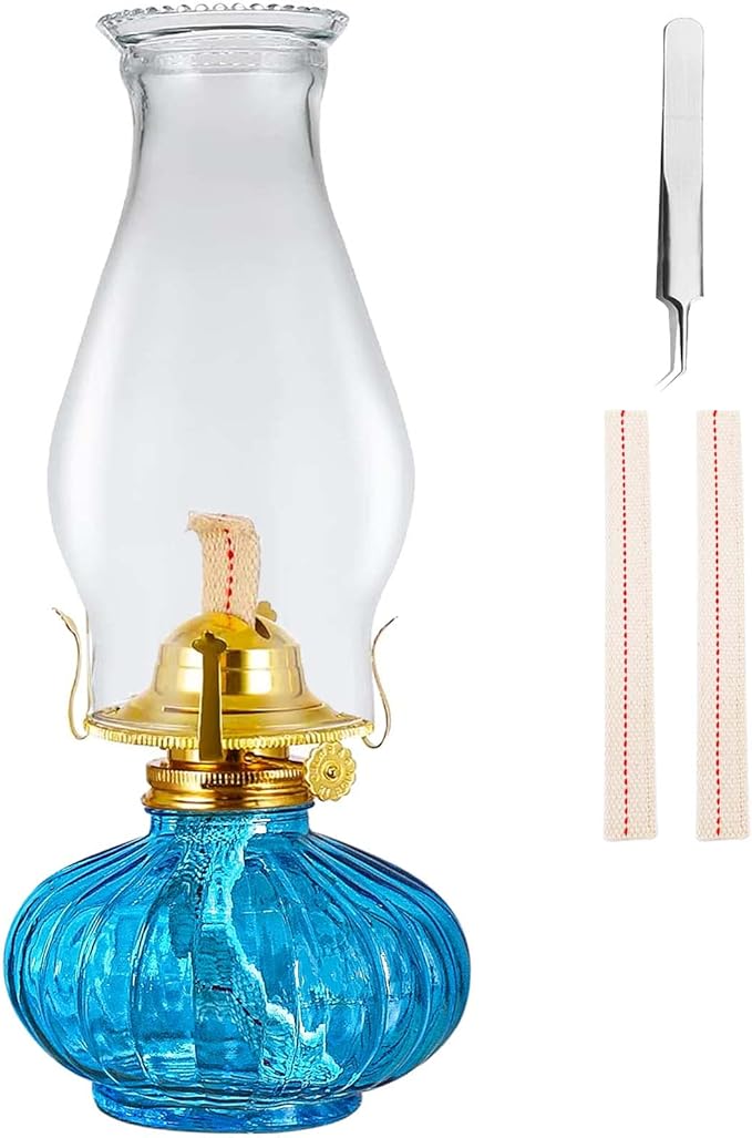 Large oil lamp – A beautifully designed piece, perfect for adding elegance to any space.