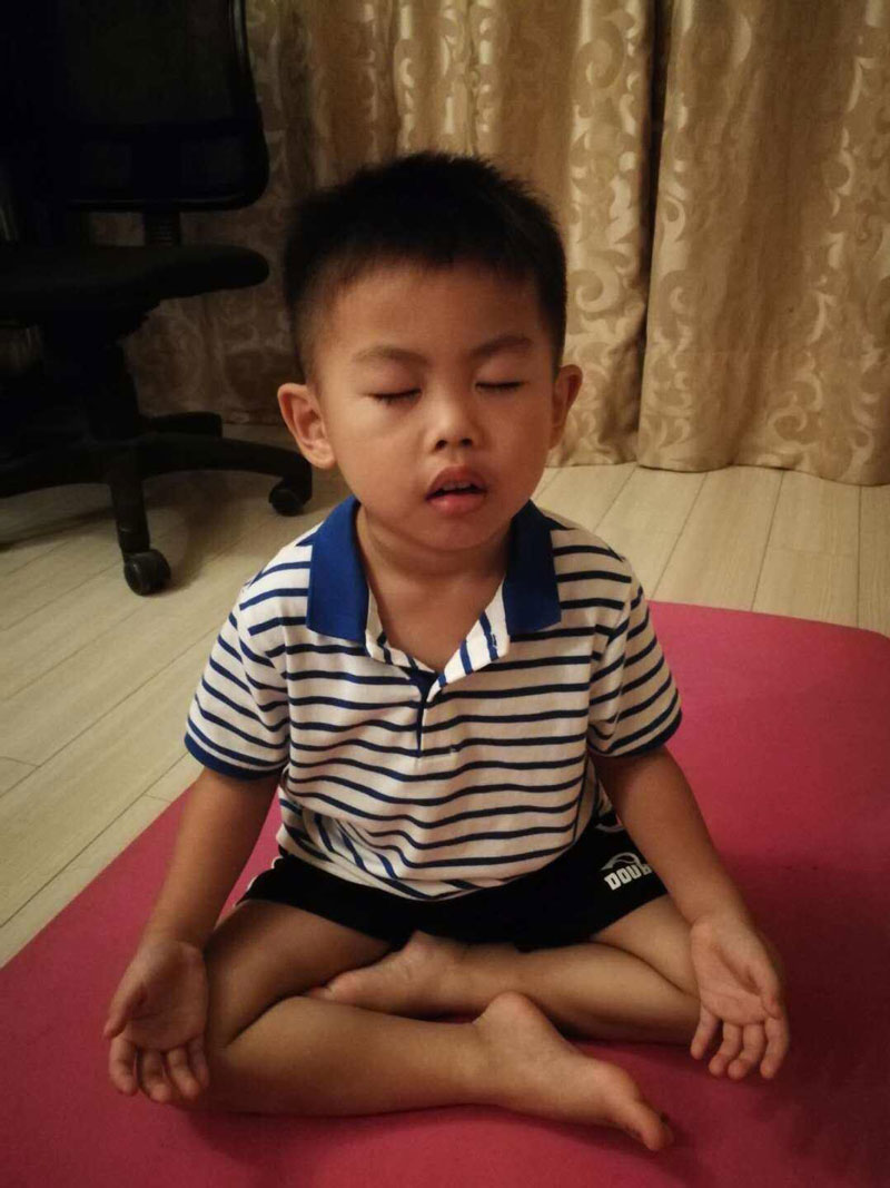 Casual lifestyle shot capturing everyday moments.