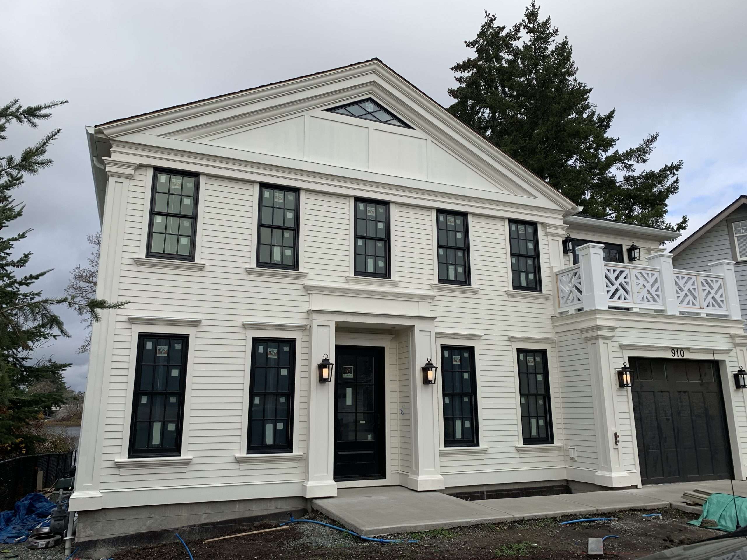 polyurethane cornice