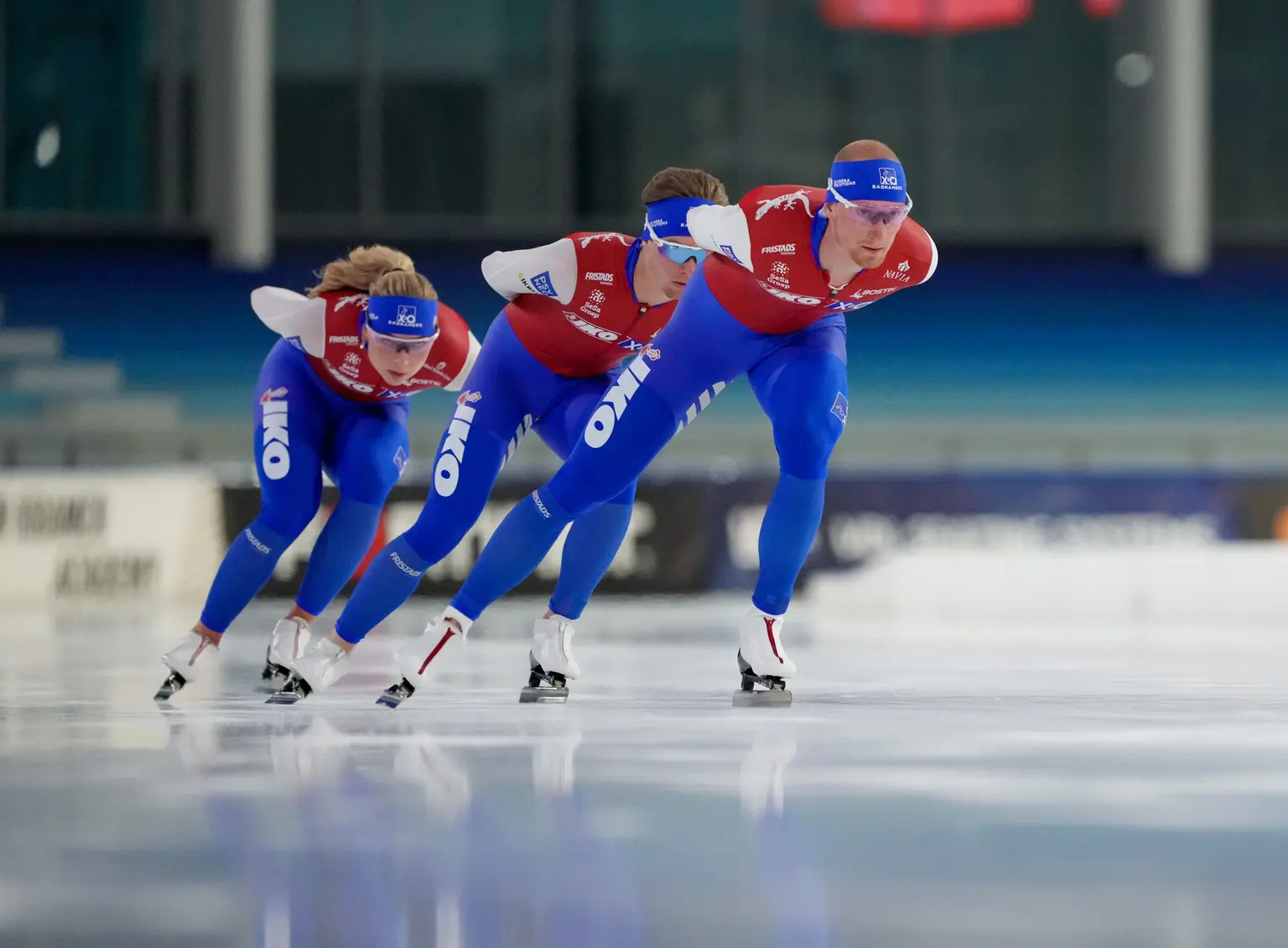 Schaatser van Team IKO in actie
