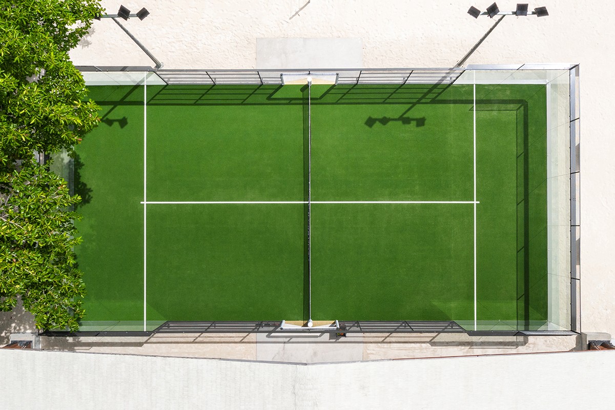 Padel tennis at Velaa