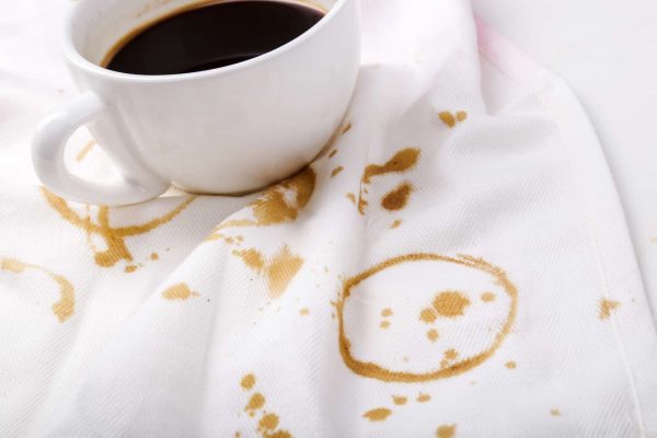coffee-stain-on-white-clothes