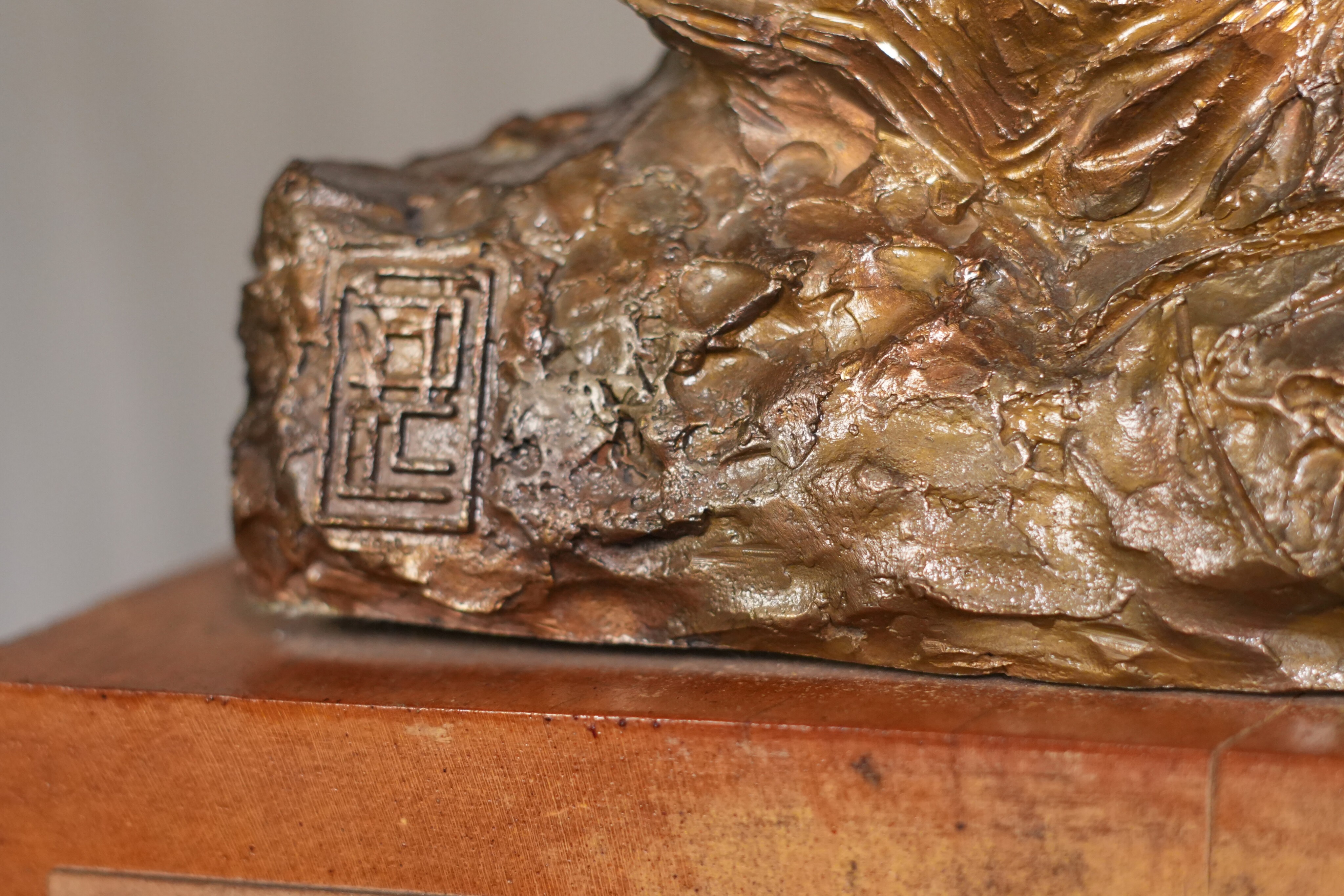 Bronze sculpture of a Lion's head