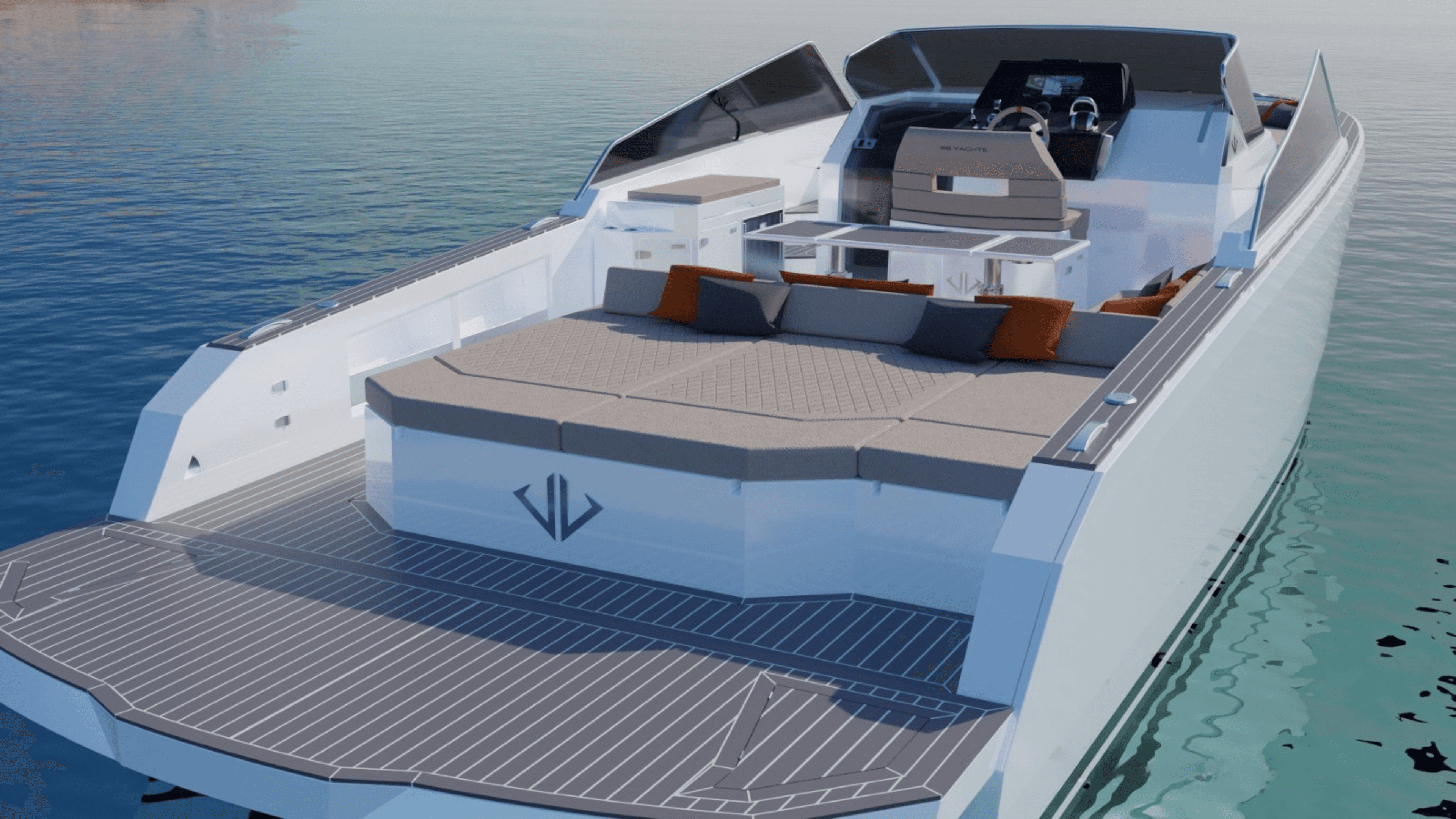 Un yacht à moteur luxueux avec des détails de pont blancs et en bois élégants, comprenant de nombreux sièges, un pare-soleil et un drapeau français, navigue sur les eaux calmes et bleues de l'océan.