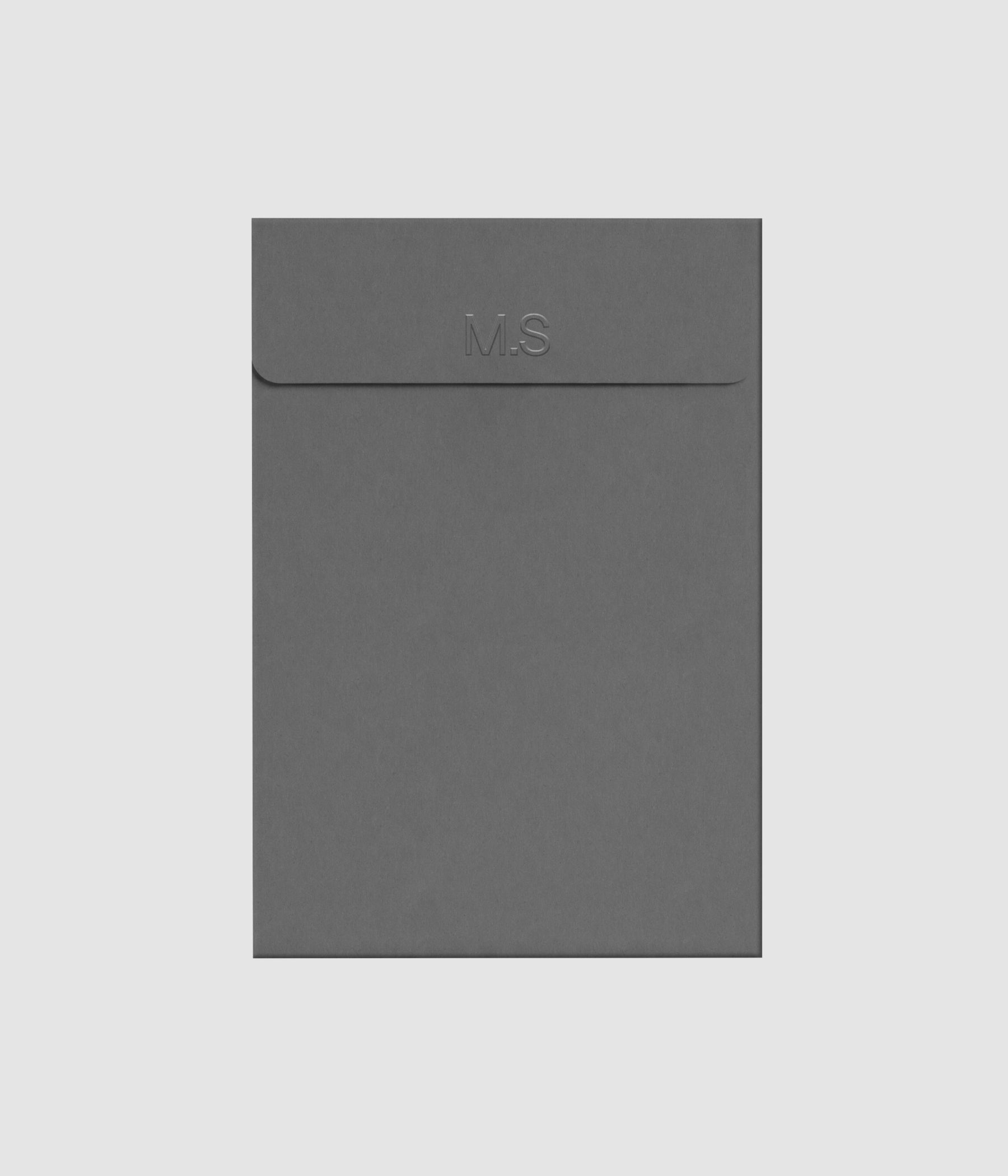 Download vertical closed envelope mockup with embossed text effect