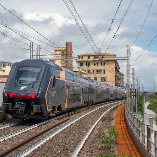Malcesine: Garda Link Bus + Tog fra Venedig billetter i Lazise