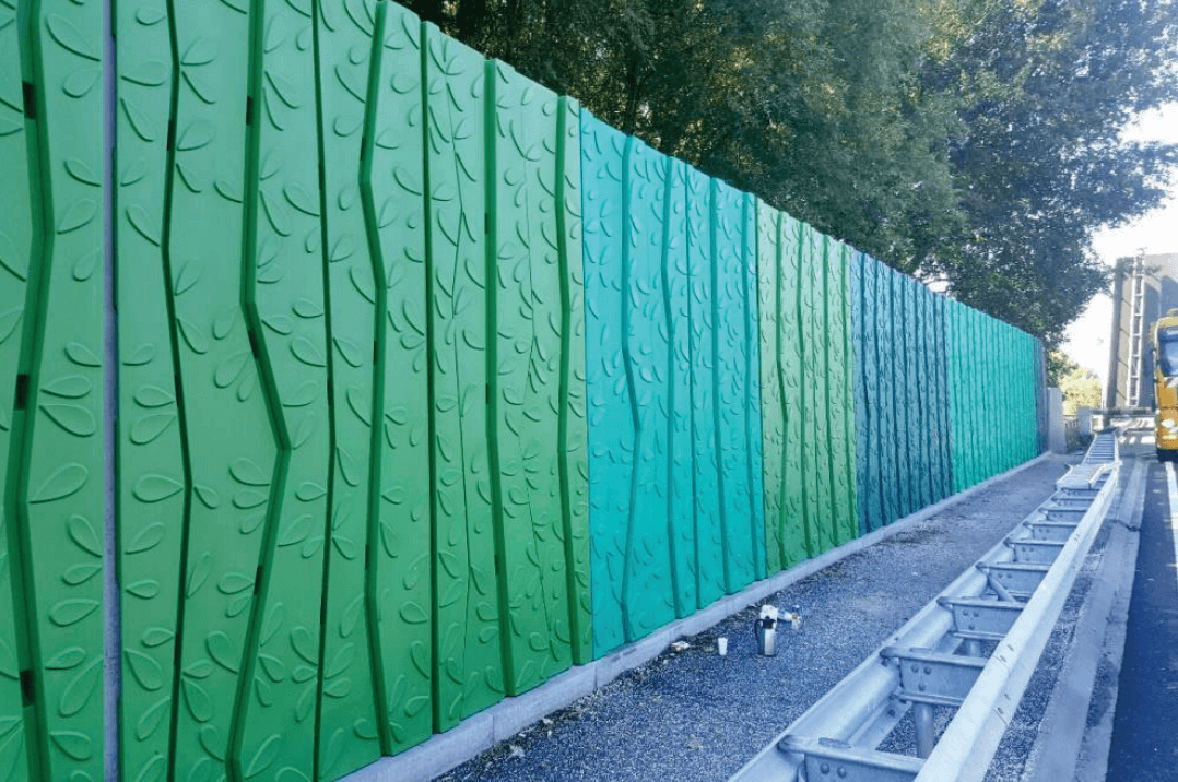 The RenewWall is built from recycled plastic panels and is easy to install.