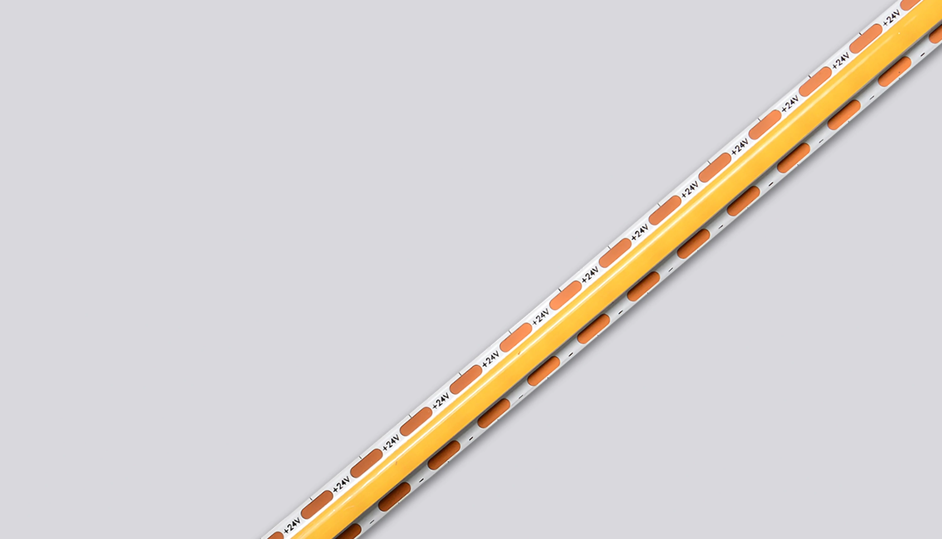 Wąska taśma LED Lestra 24 V o szerokości 4 lub 5 mm
