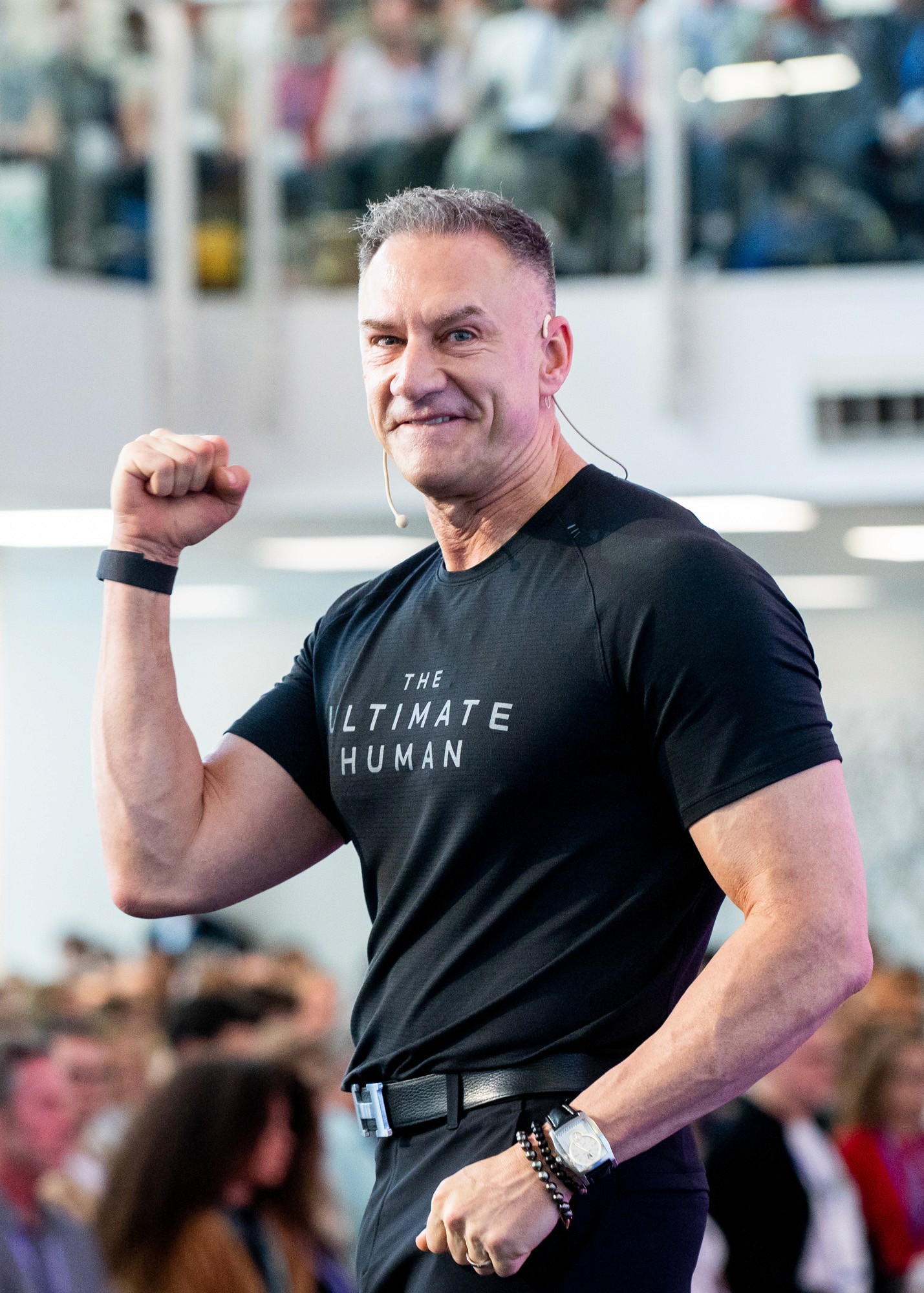 Gary Brecka on Stage at the Health Optimisation Summitt