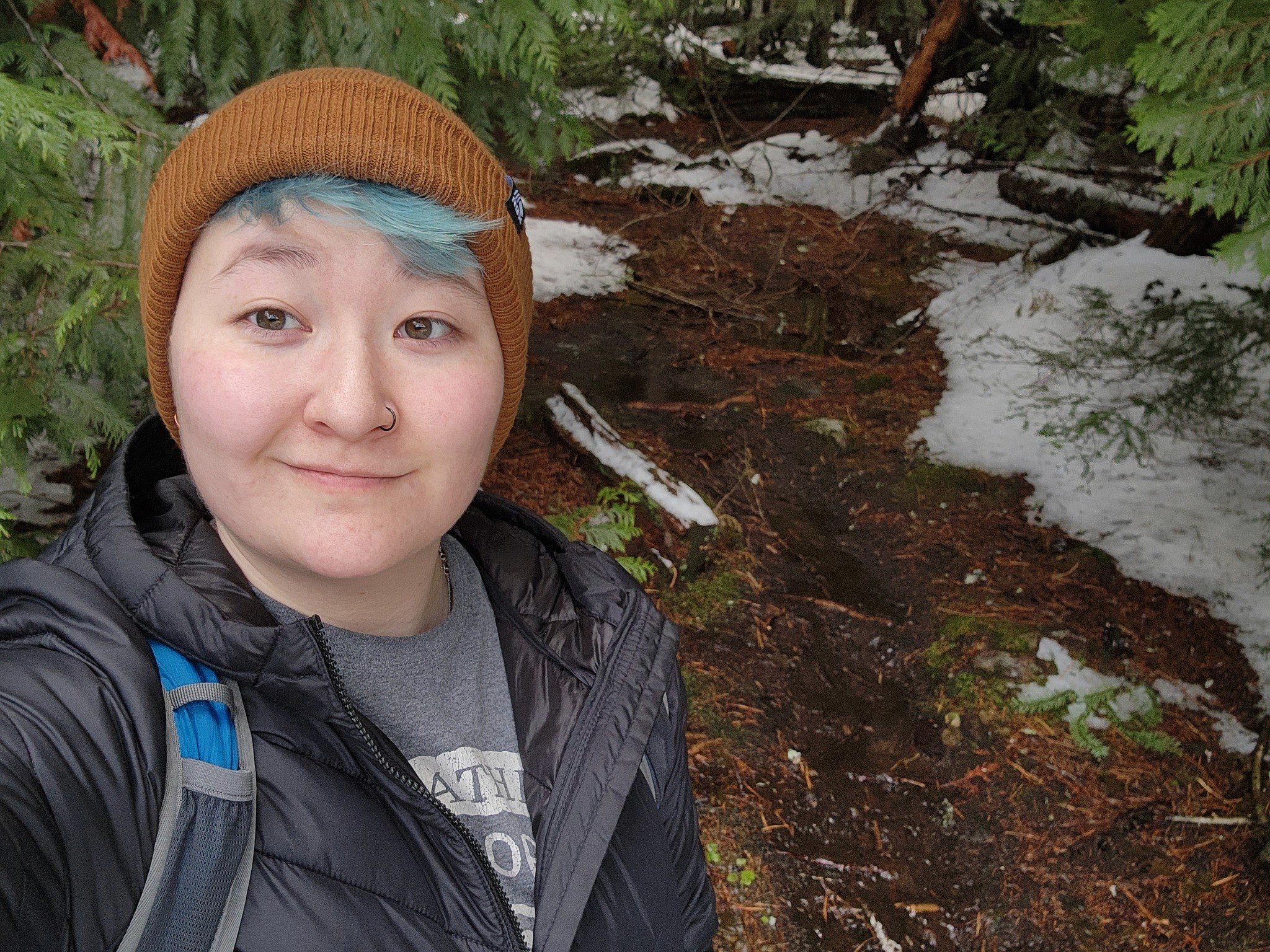 Ayaka Koga - hiking Washington