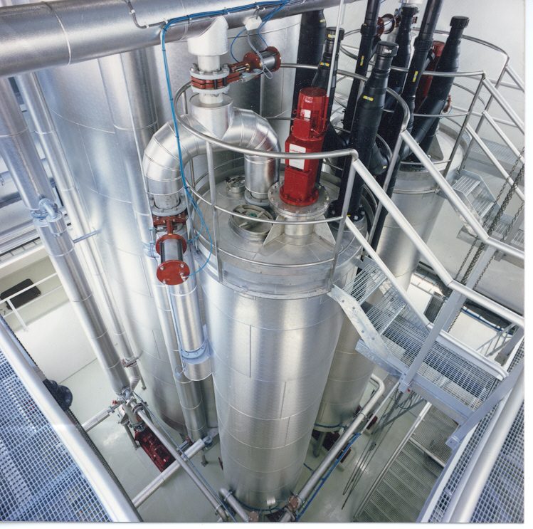 Insulated AEROTHERM reactors and access stairs at the Kolno sludge treatment plant, Poland