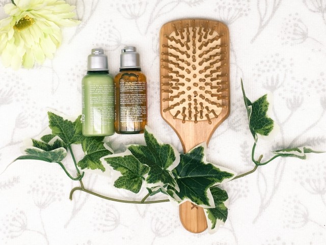 ヘアケア用品のボトル