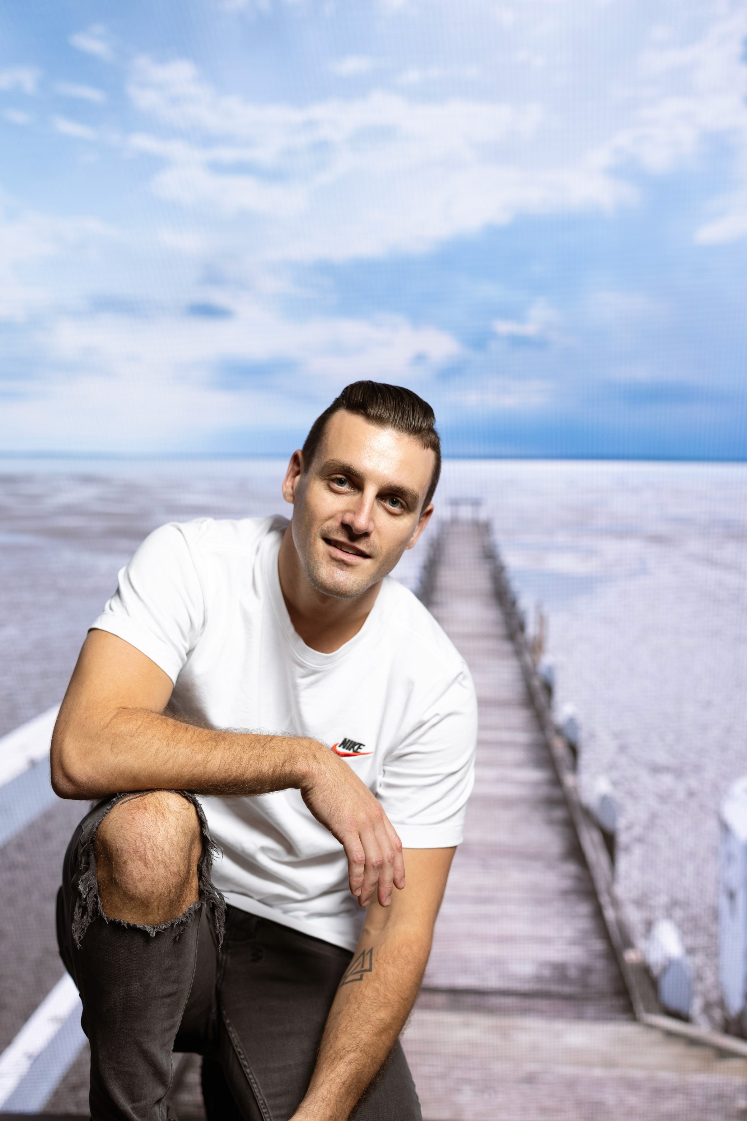 Concetrated triathlete grayscale