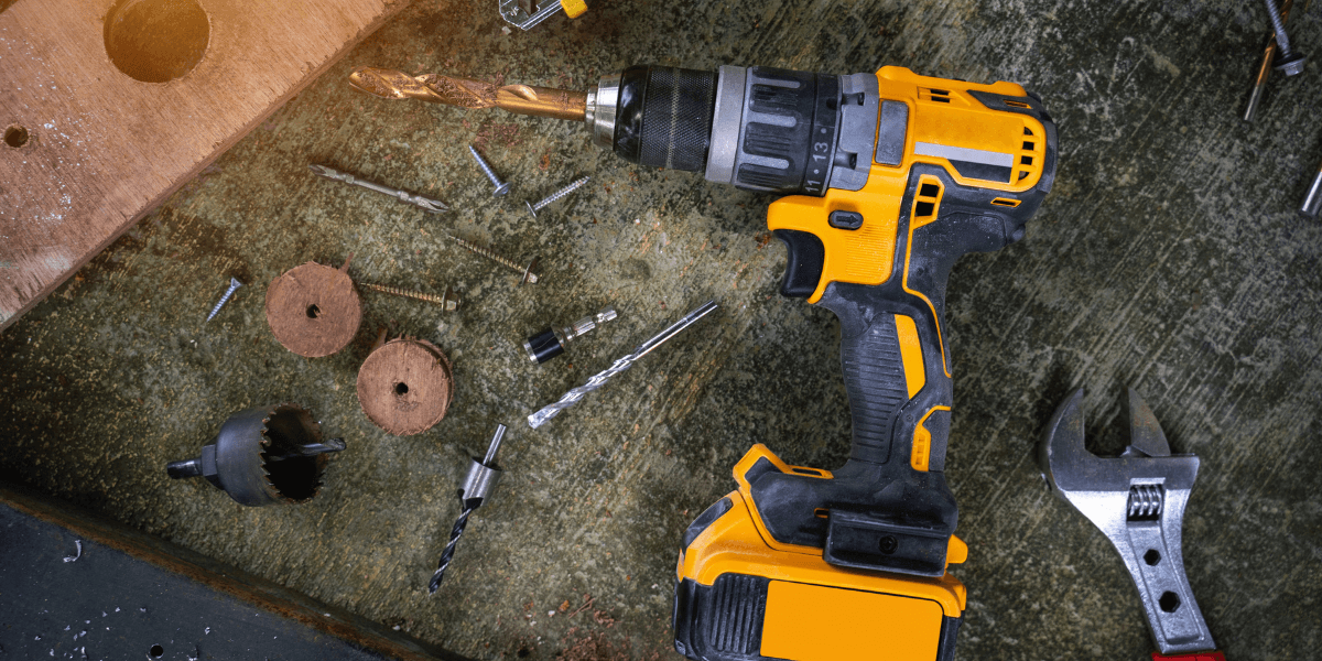 Core Difference Between Hand Tools and Power Tools 