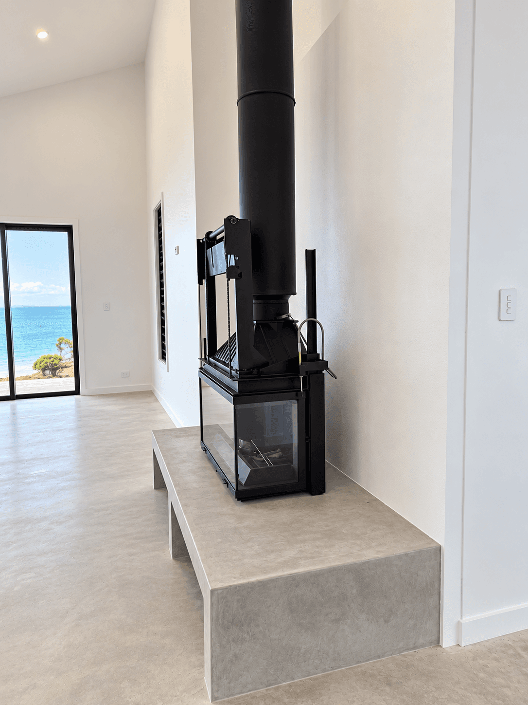 Coastal contemporary in Commissariat Point, SA, project photograph 17