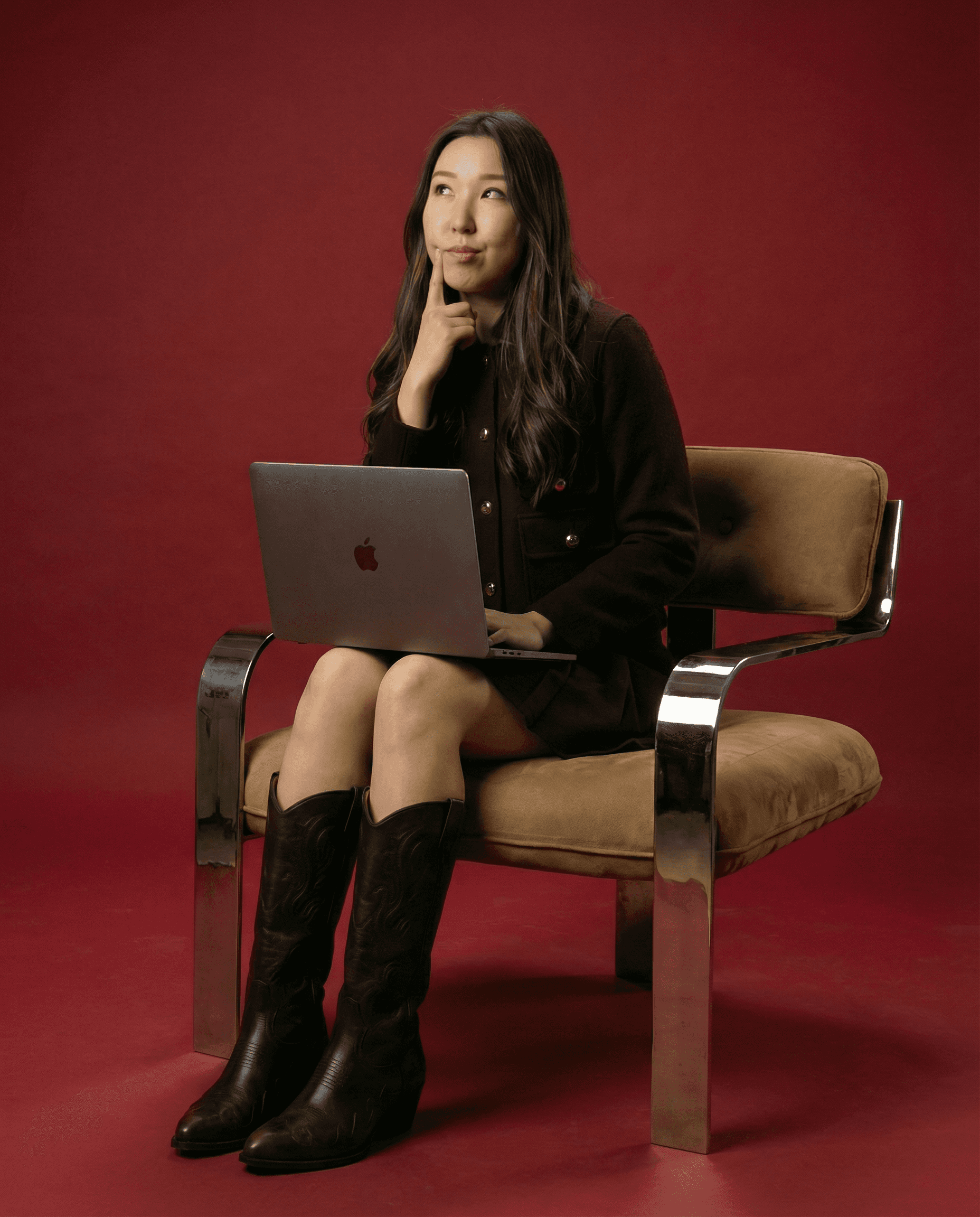 Portrait of portfolio creator – back view