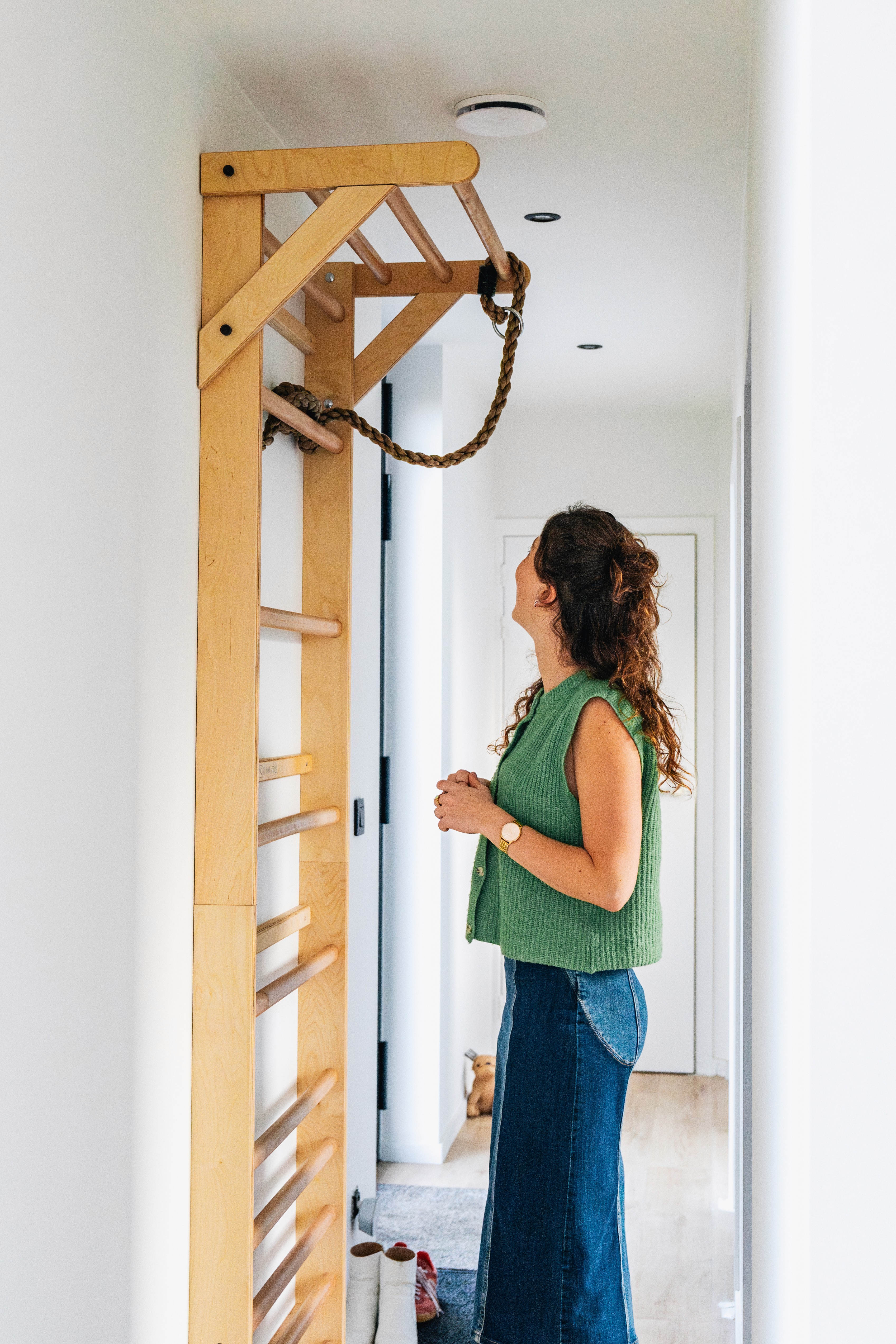 klimrek in gang in woning gebouwd door hubley voor klant Nette De Mol
