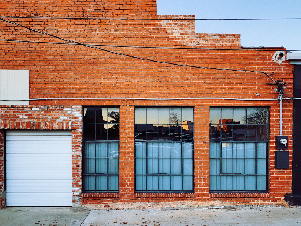 Architectural materials and workshop details from the SECOND FORM collection