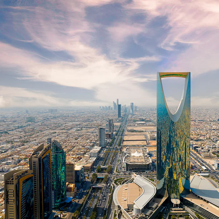 white umbrella on seashore