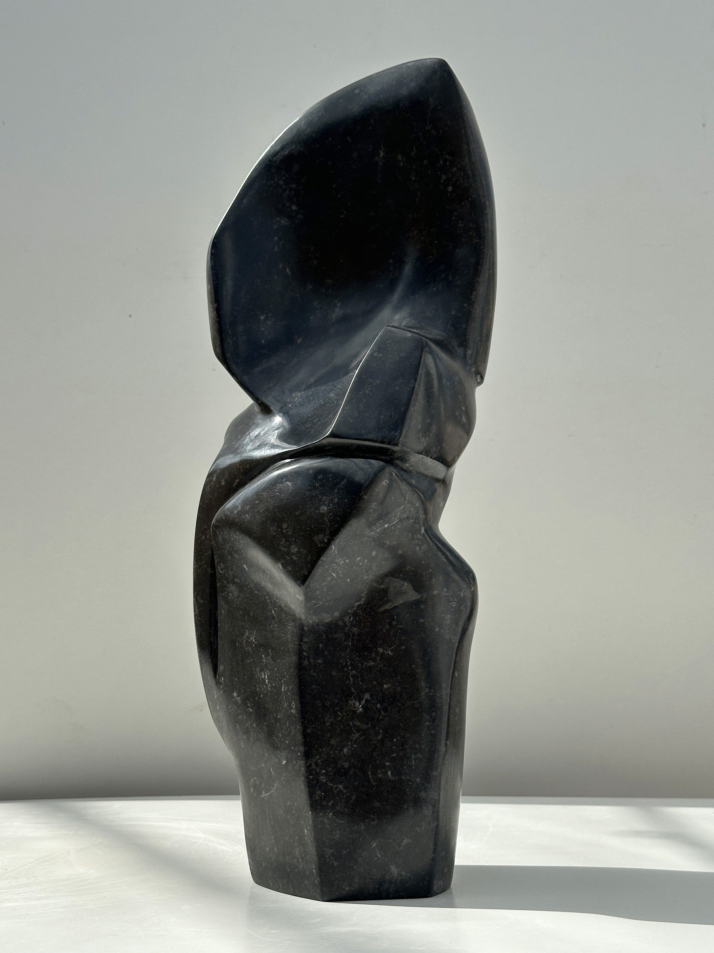 Demeter | hardsteen | 50x19x18cm