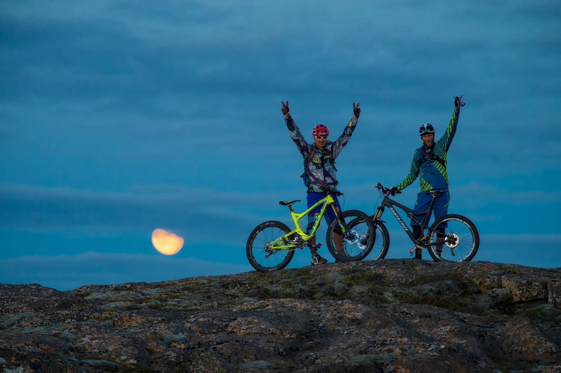 Icebike crew victory pose