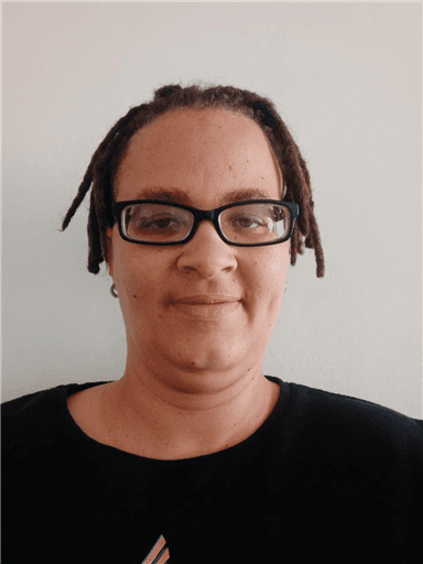 Sofia Carter - Marketing manager at Twitter