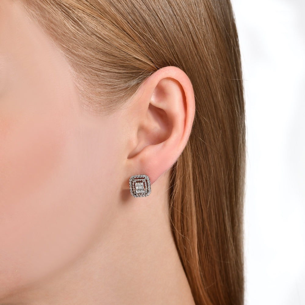 Assos 0.22 Karat G SI2 Pırlanta Baget Beyaz Altın Küpe