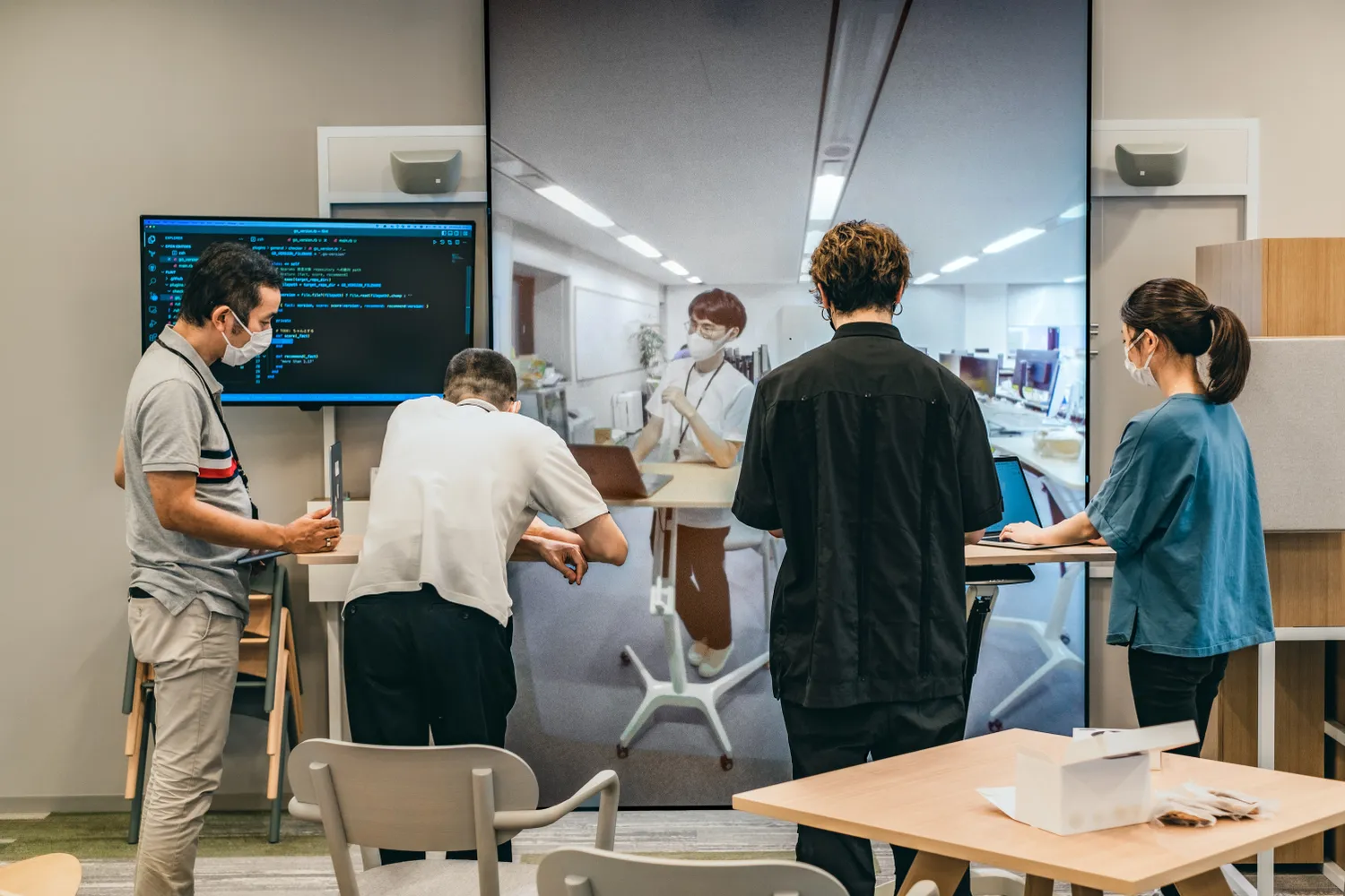 telepresence portals for manufacturing