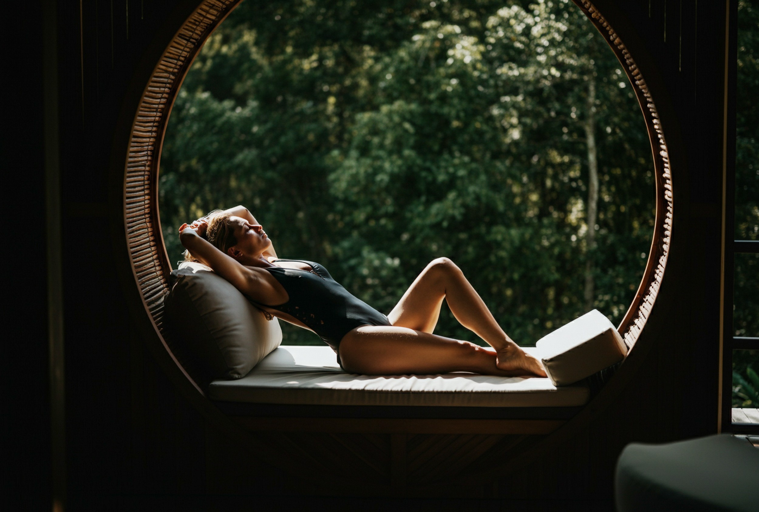 Der Claim ‘Beyond Living’ des Desa Pura Projekts, der ein zukunftsweisendes Lebenskonzept vermittelt.