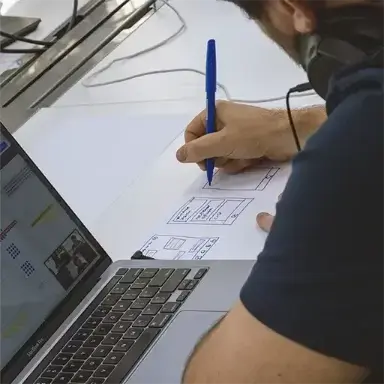 Detail of Crazy 8's dynamics.