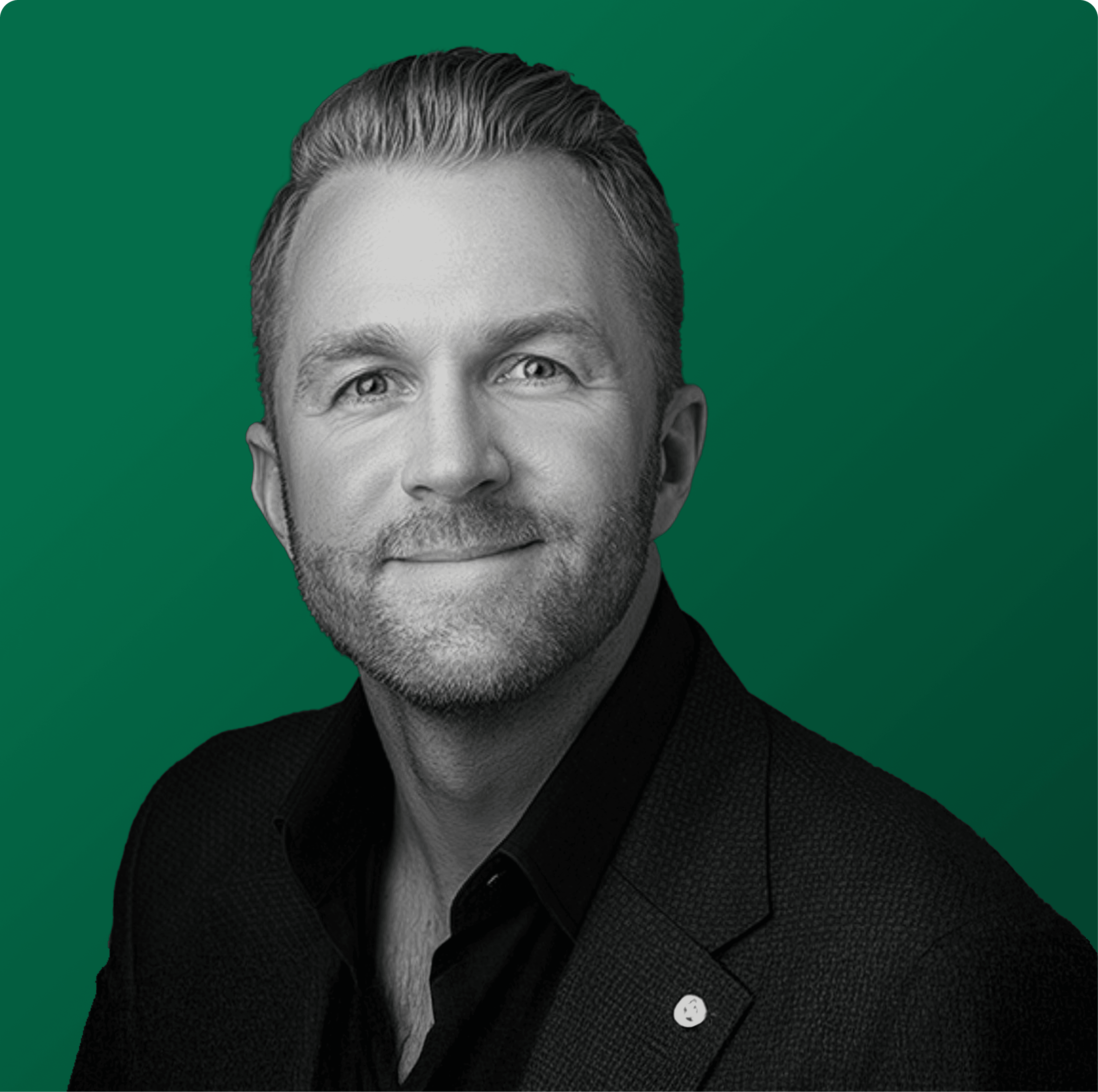 Justin Hall headshot