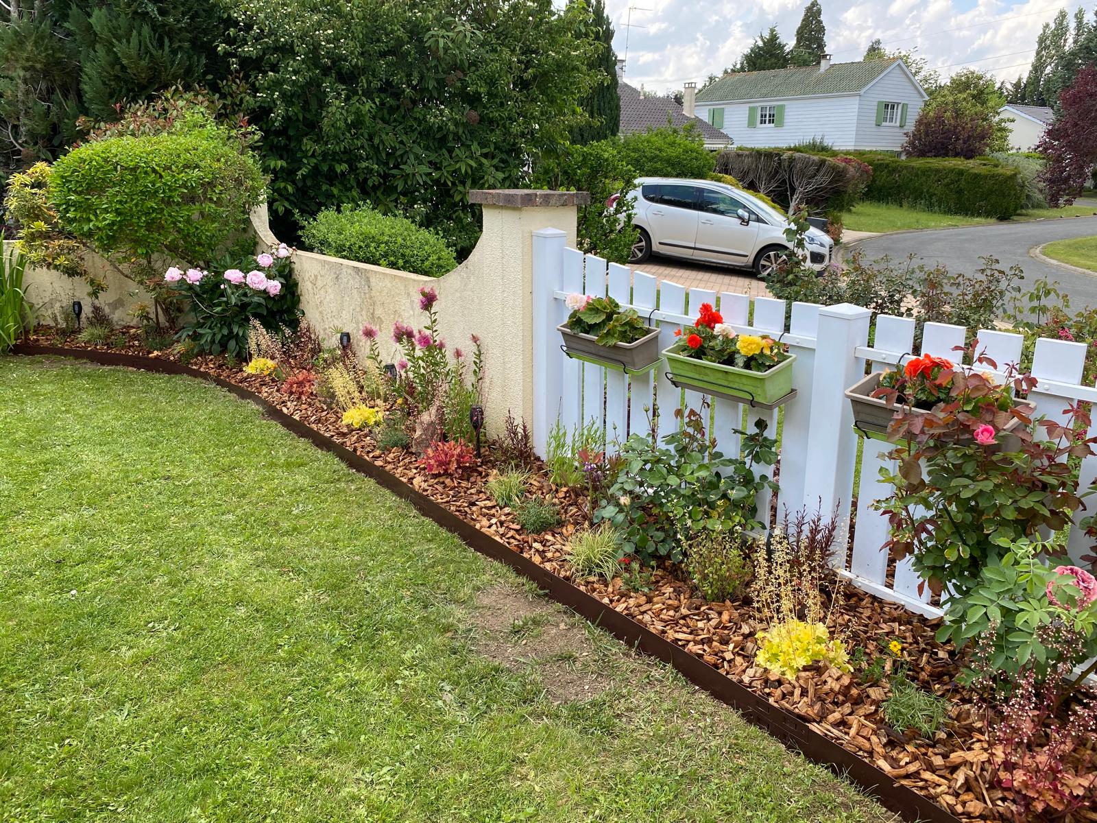 Landscaper and Landscaping gardening service template framer by real mehedi