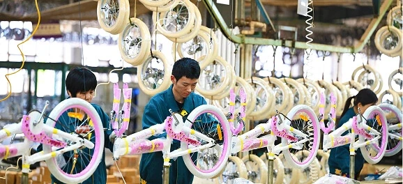 Children's Bicycles & Ride-ons