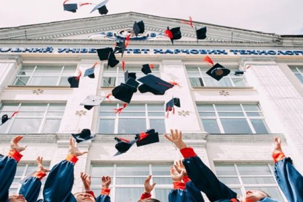Keputusan SPM Yang Layak Masuk Universiti Dalam Negara dan Luar Negara